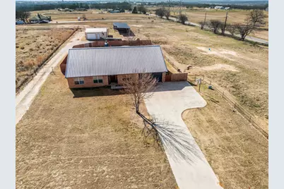 2366 County Road 1370, Alvord, TX 76225 - Photo 1