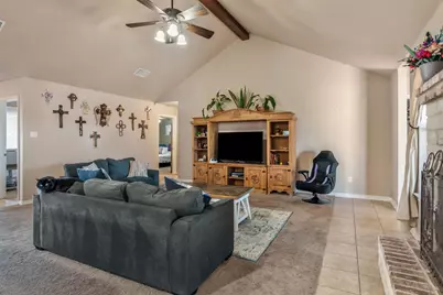 2366 County Road 1370, Alvord, TX 76225 - Photo 7