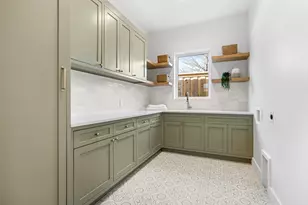 8730 Rexford Dr, Dallas, TX 75209 - Photo 19