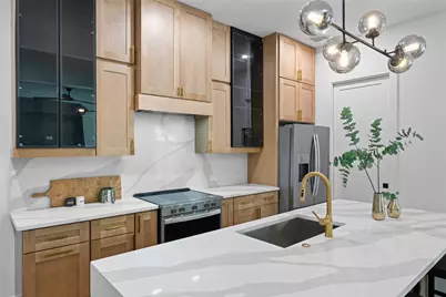 2828 Rochester Street, Dallas, TX 75215 - Photo 9