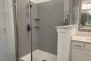 7039 Granbury Ln, Grand Prairie, TX 75054 - Photo 15