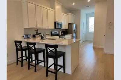 7039 Granbury Lane, Grand Prairie, TX 75054 - Photo 5