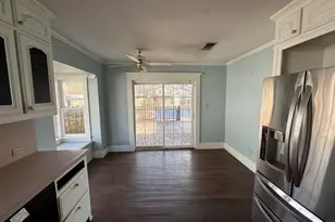 805 Prairie Ave, Cleburne, TX 76033 - Photo 5