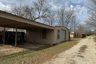 805 Prairie Ave, Cleburne, TX 76033 - Photo 37