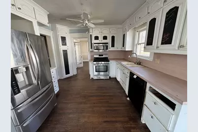 805 Prairie Avenue, Cleburne, TX 76033 - Photo 11