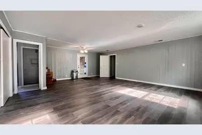 2522 N Hughes Avenue, Fort Worth, TX 76103 - Photo 19