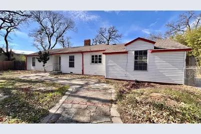 2522 N Hughes Avenue, Fort Worth, TX 76103 - Photo 1
