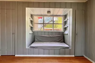 2522 N Hughes Ave, Fort Worth, TX 76103 - Photo 11