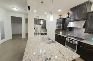 6683 DeLeon St, Irving, TX 75039 - Photo 3