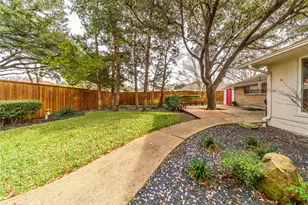 3825 Echo Brook Ln, Dallas, TX 75229 - Photo 35