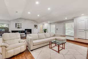 3825 Echo Brook Ln, Dallas, TX 75229 - Photo 7