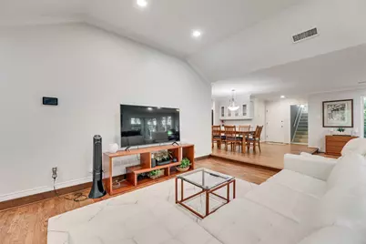 3825 Echo Brook Lane, Dallas, TX 75229 - Photo 3