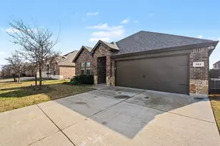 611 Saddle Club Way, Princeton, TX 75407 - Photo 3