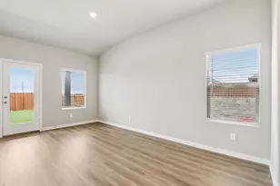 1379 Los Olmos Ln, Crandall, TX 75114 - Photo 3