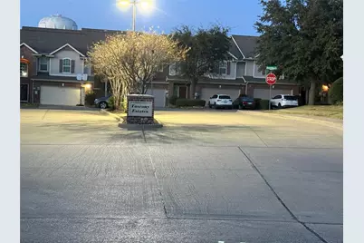 4353 Annesley Lane, Irving, TX 75062 - Photo 13