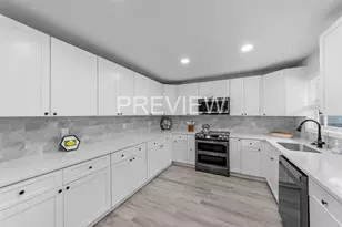 7107 E Mockingbird Ln, Dallas, TX 75214 - Photo 13