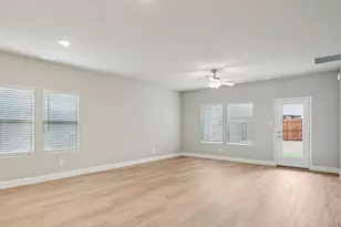 805 London Town Ln, Princeton, TX 75071 - Photo 5