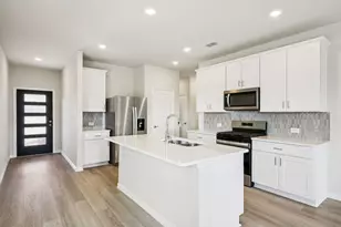 808 Leavenworth Dr, Princeton, TX 75071 - Photo 1