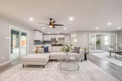 2536 Daisy Lane, Fort Worth, TX 76111 - Photo 13