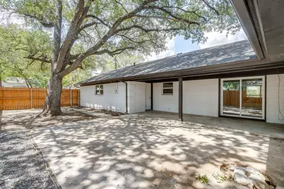 2536 Daisy Lane, Fort Worth, TX 76111 - Photo 37