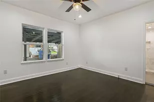 1106 W Chestnut St, Denison, TX 75020 - Photo 17