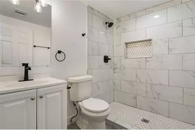 1106 W Chestnut Street, Denison, TX 75020 - Photo 9