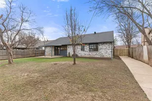 2301 Sharpshire Ln, Arlington, TX 76014 - Photo 27