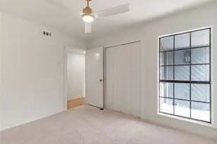 2301 Sharpshire Ln, Arlington, TX 76014 - Photo 17