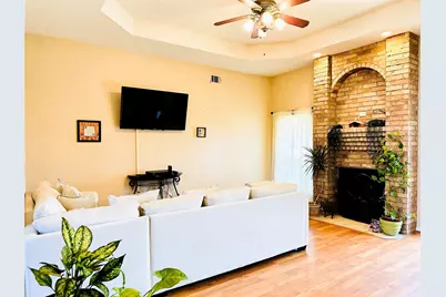 3740 Castlegate Drive, Paris, TX 75462 - Photo 3