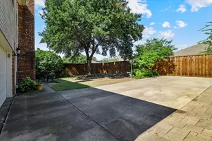 1121 Lakestream Dr, Plano, TX 75075 - Photo 21