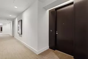 2408 Victory Park Ln, Dallas, TX 75219 - Photo 17