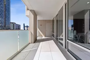 2408 Victory Park Ln, Dallas, TX 75219 - Photo 21