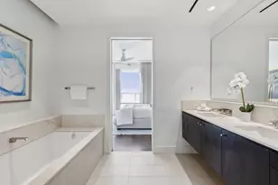 2408 Victory Park Ln, Dallas, TX 75219 - Photo 15