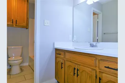 2512 Chaparral Court, Denton, TX 76209 - Photo 17