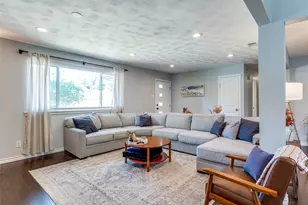 8450 Sweetwater Dr, Dallas, TX 75228 - Photo 5