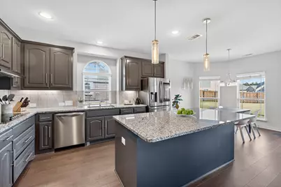 1526 Spring Hill Drive, Cedar Hill, TX 75104 - Photo 3