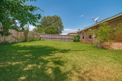 734 Port Richmond Way, Arlington, TX 76018 - Photo 5