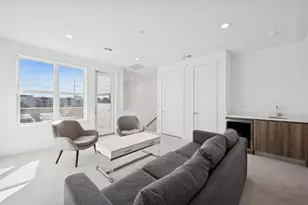 3064 Chimes St, Dallas, TX 75219 - Photo 21