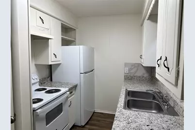 2002 Washington Street #6, Commerce, TX 75428 - Photo 3