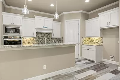 3424 Fountain Way, Granbury, TX 76049 - Photo 19