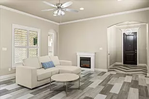 3424 Fountain Way, Granbury, TX 76049 - Photo 9