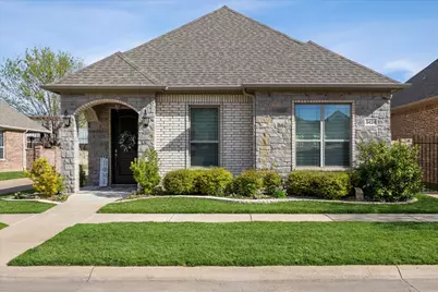3424 Fountain Way, Granbury, TX 76049 - Photo 1