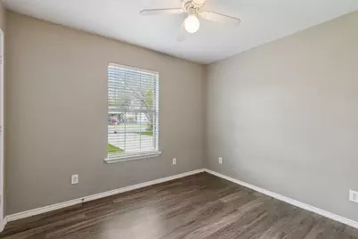 806 E College Street, Terrell, TX 75160 - Photo 17