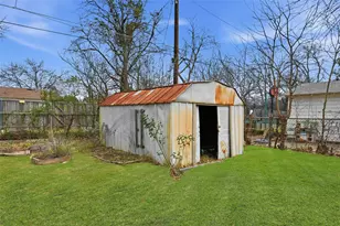 853 Nash St, Garland, TX 75040 - Photo 27