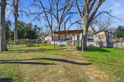 3804 Colcord Avenue, Waco, TX 76707 - Photo 15