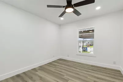 2120 Tisinger Avenue, Dallas, TX 75228 - Photo 19