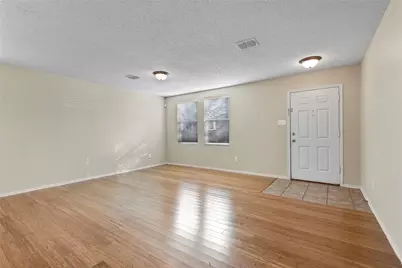 5404 Pandale Valley Drive, McKinney, TX 75071 - Photo 3