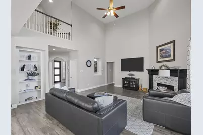 7804 Cherry Creek Drive, Plano, TX 75025 - Photo 7