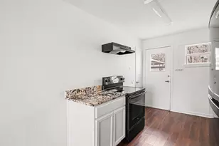 2209 Barbell Ln, Fort Worth, TX 76111 - Photo 9