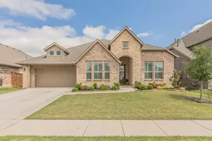 1076 Fleetwood Dr, Justin, TX 76247 - Photo 3